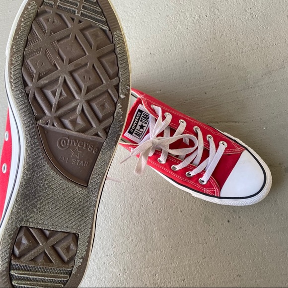 Converse All Star Red Low Top - Picture 2 of 5